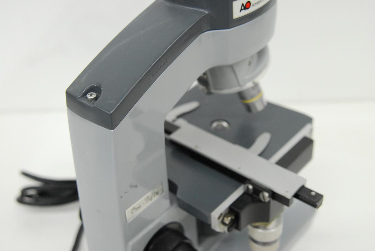 Used American Optical One-Fifty Binocular Microscope W/ 10/45/97x Objectives