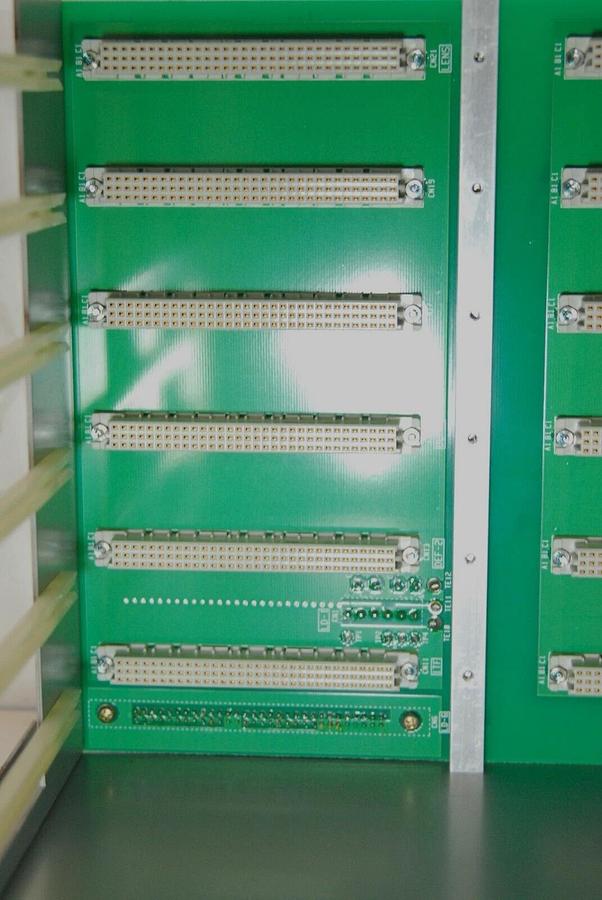 Used Jeol L/D CONN PB MP003380-00 Backplane for Jeol JEM 1230 TEM Electron Microscope