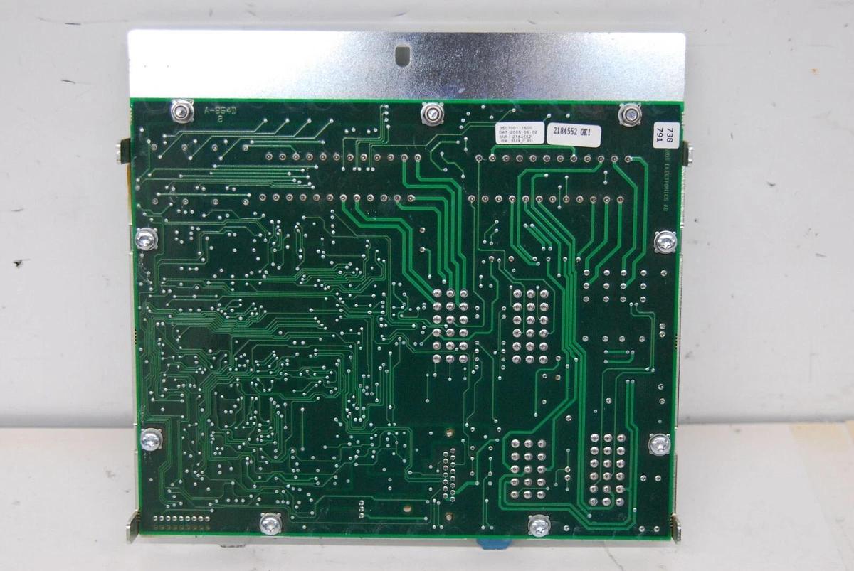 Used ABB DSQC 509 3HAC5687-1 Base Panel Connection Unit W/ 3HAC5518-1 Cable