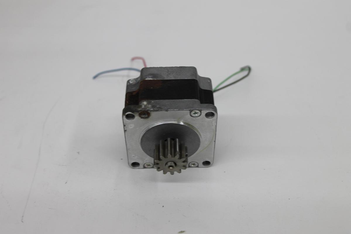 Used Vexta PK264M-03A Stepping Motor