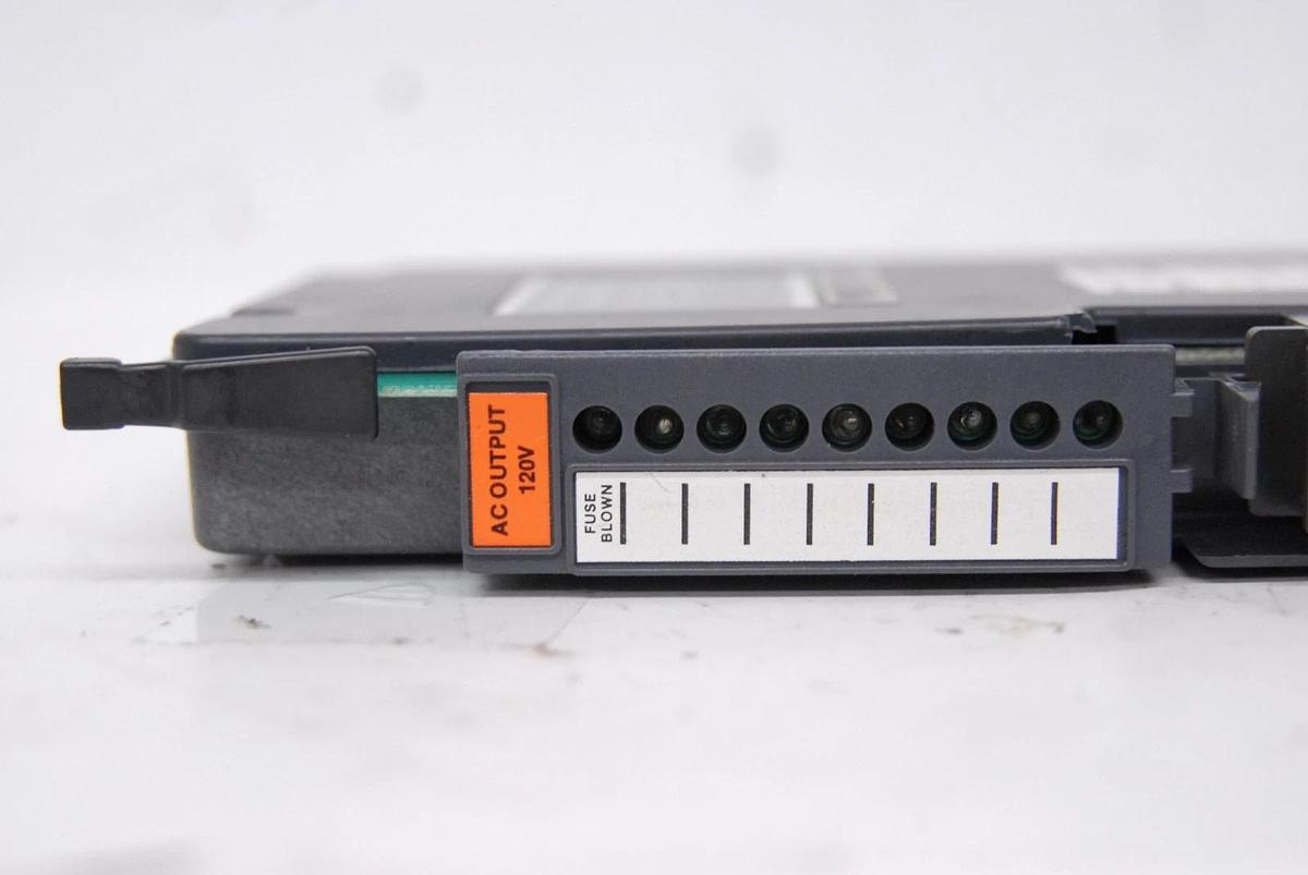 Used Allen-Bradley 1771-OA (120V) AC Output Module W/ Wire Arm 1771-WA