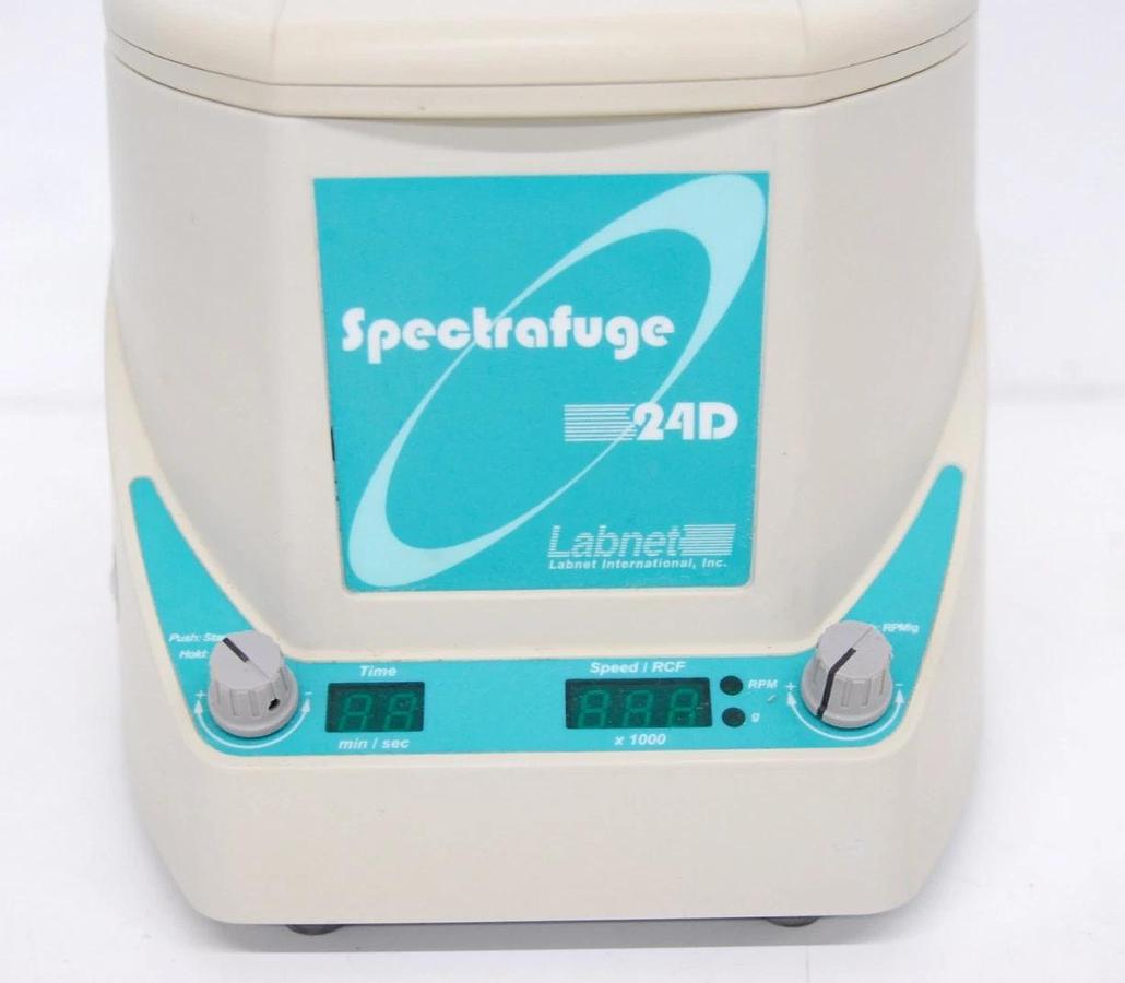 Used Labnet Spectrafuge 24D Centrifuge W/ 24 x 1.5/2.0 mL Rotor, Lid