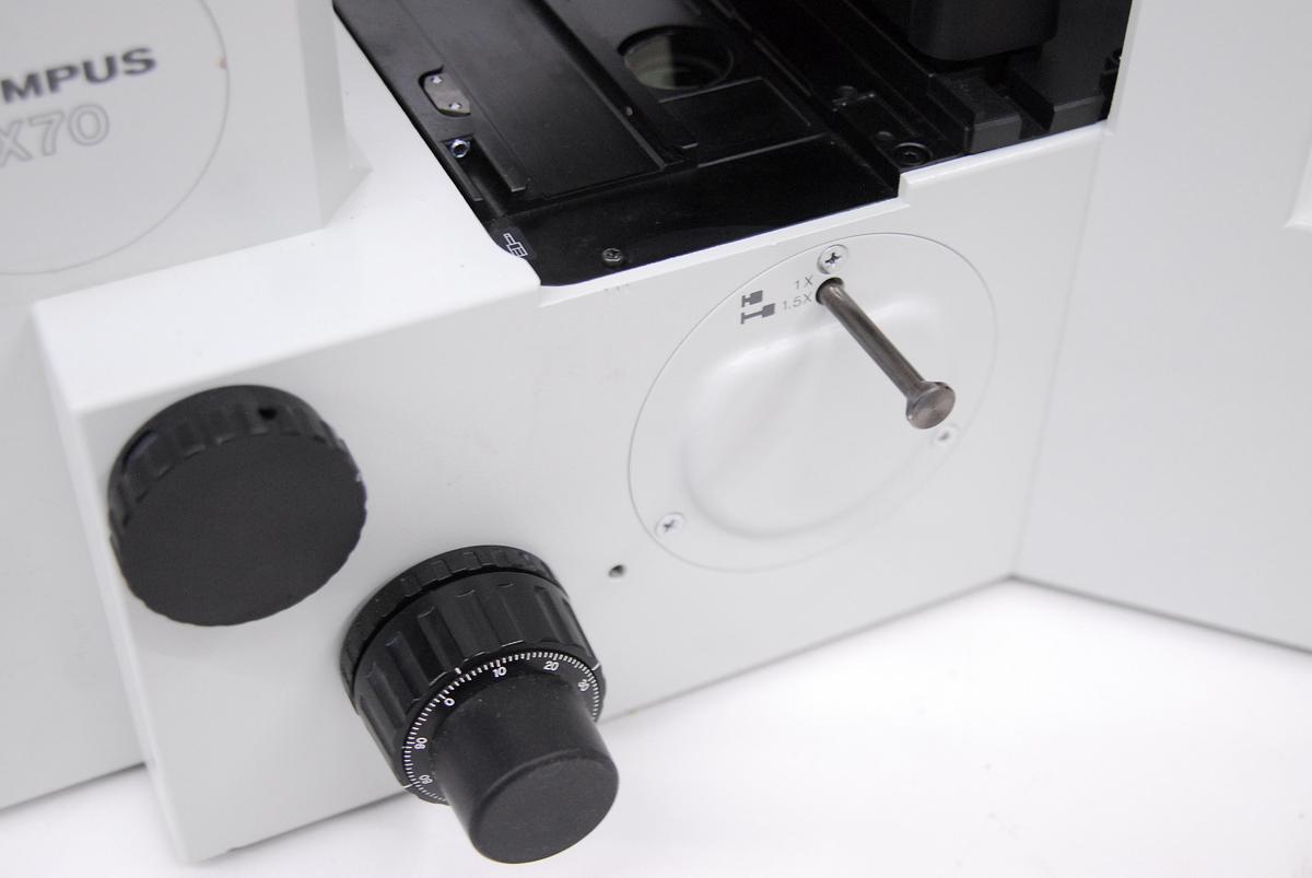 Used Olympus IX70 IX70-S8F2 Inverted Microscope Base - Working