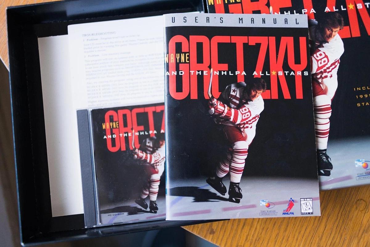 Used Wayne Gretzky and The NHLPA All-Stars PC