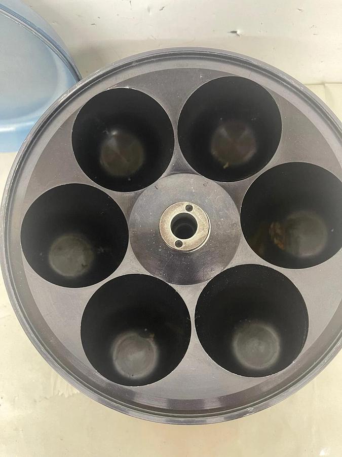 Used Sorvall GS-3 Fixed-Angle Rotor - 6 x 500 mL - 9,000 RPM