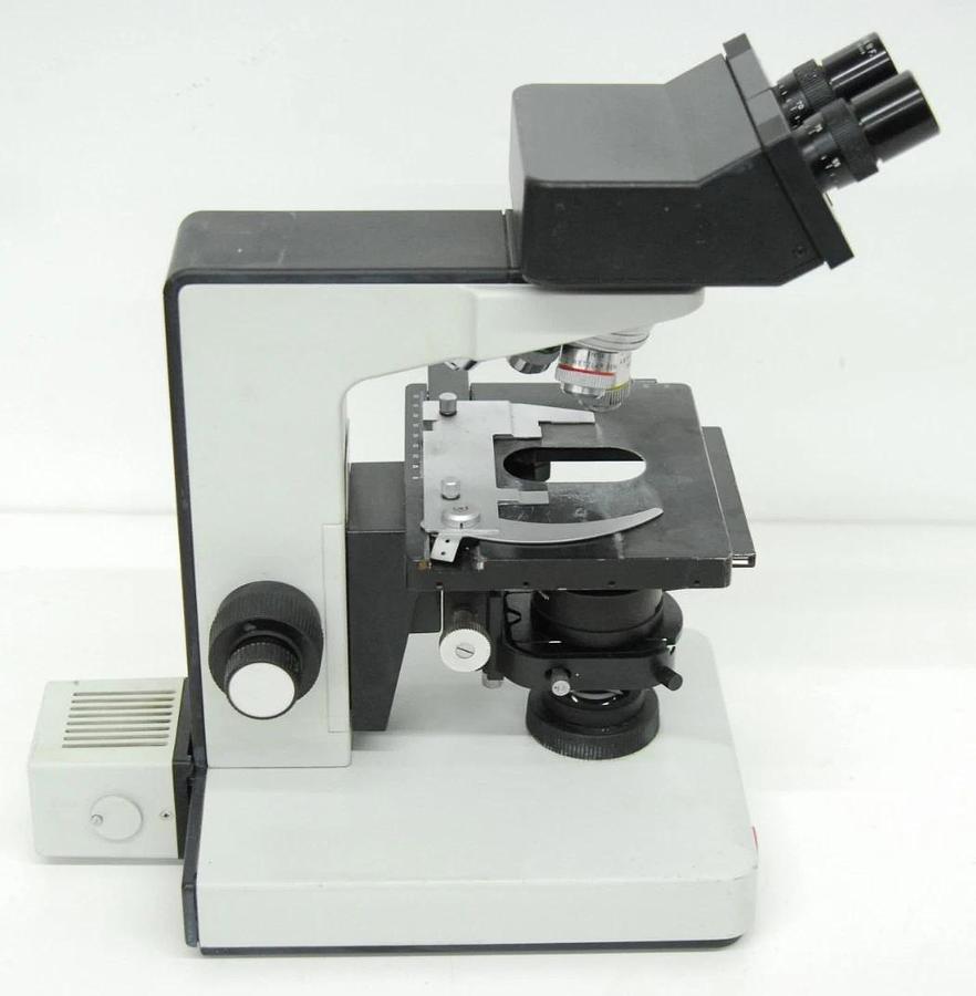 Used Leitz Laborlux D 512795 Binocular Microscope W/ EF 4/10/25/40 Objectives