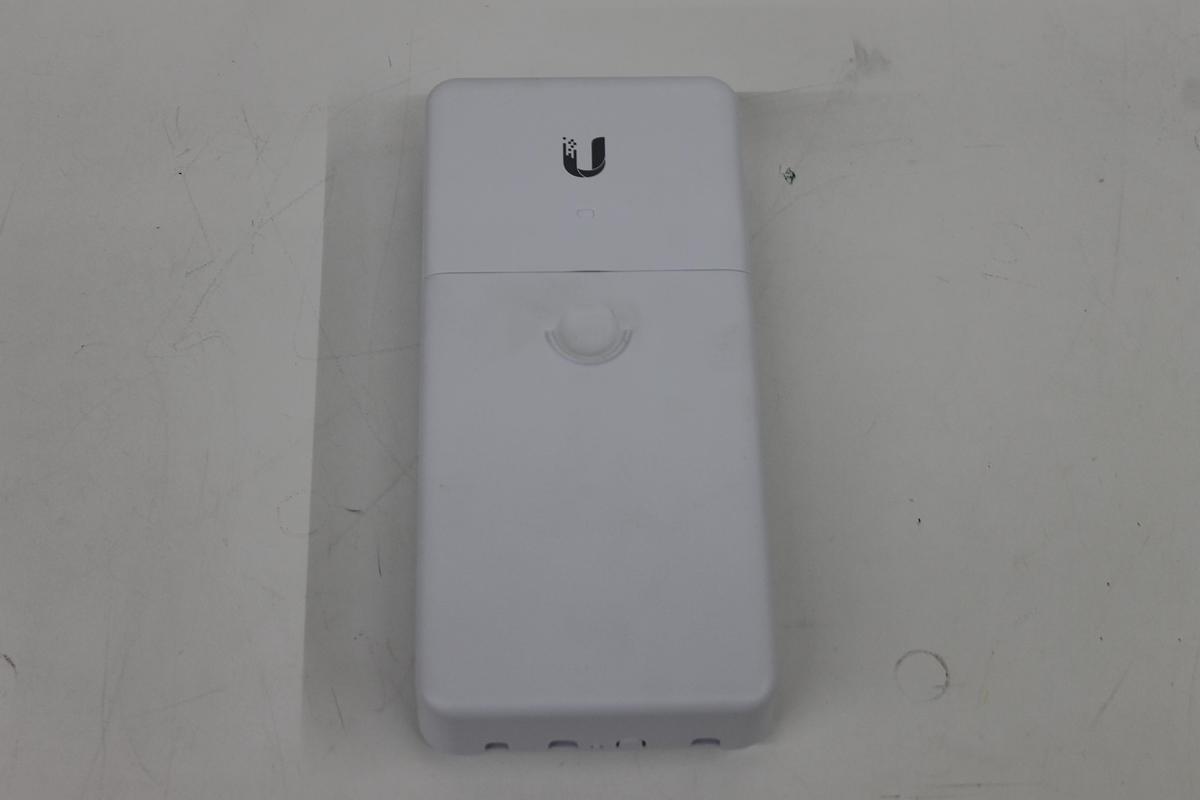 Used Ubiquiti NanoSwitch N-SW Outdoor 4 Port PoE Passthrough Switch