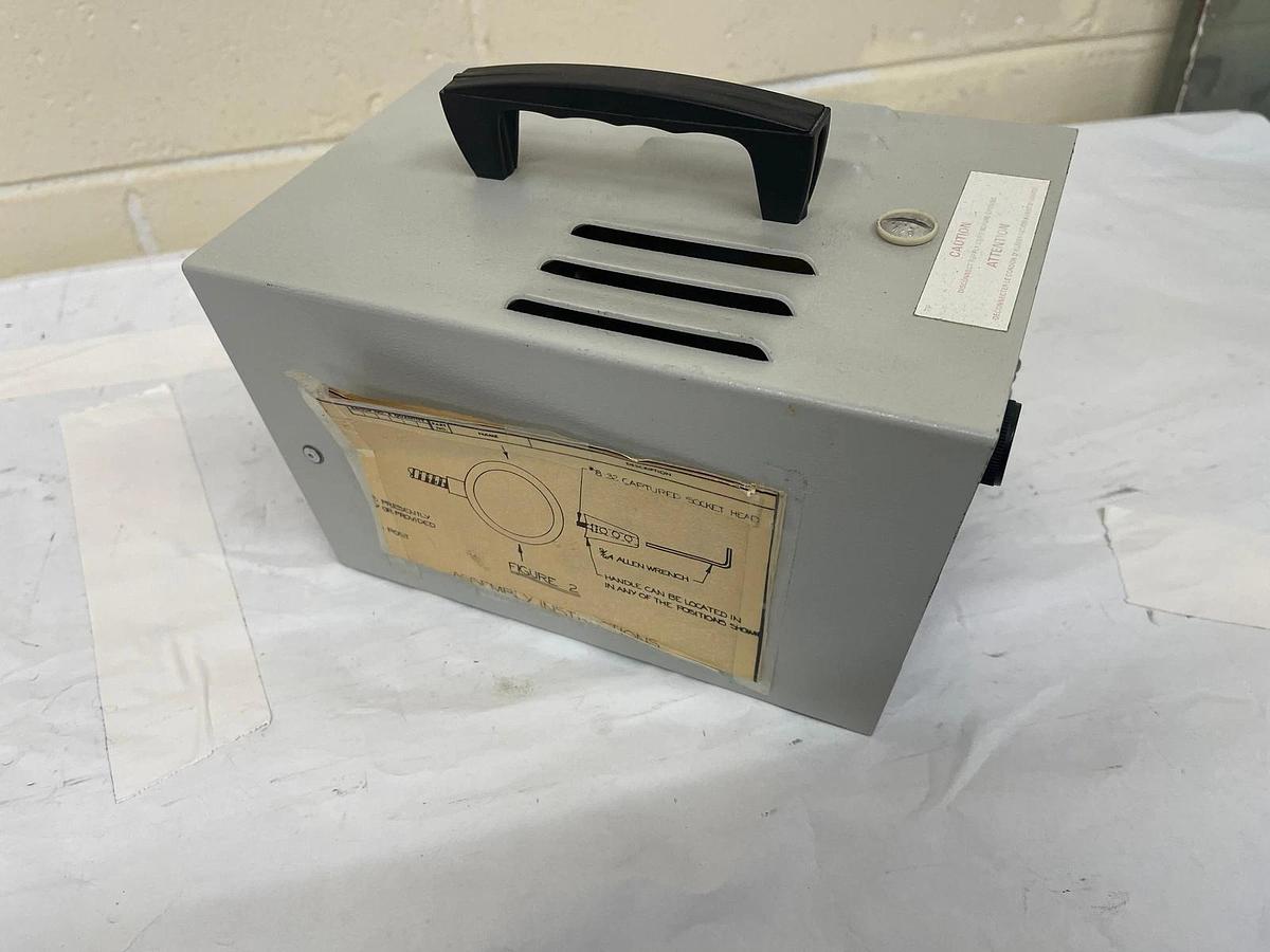 Used Dolan Jenner Fiber-Lite Series 180 High Intensity Illuminator