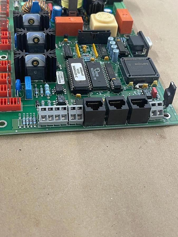 Used VOGT Electronic 50072439 Main Board (Kendro HERacell 150 Incubator)