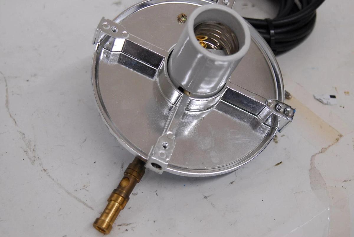 Used Westcott Spiderlite SPIDER Lighting Fixture W/ Bulb