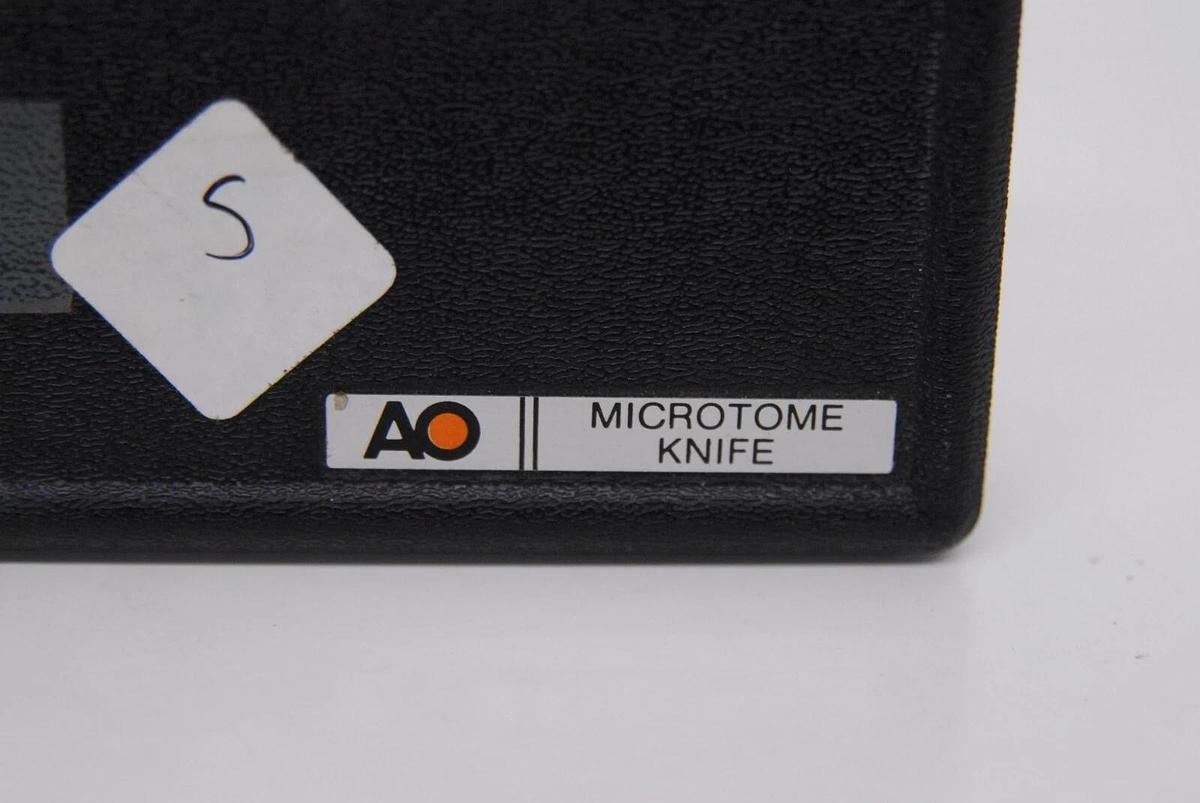 Used AO Reichert Microtome Knife 7.25" 185mm W/ Hard Case