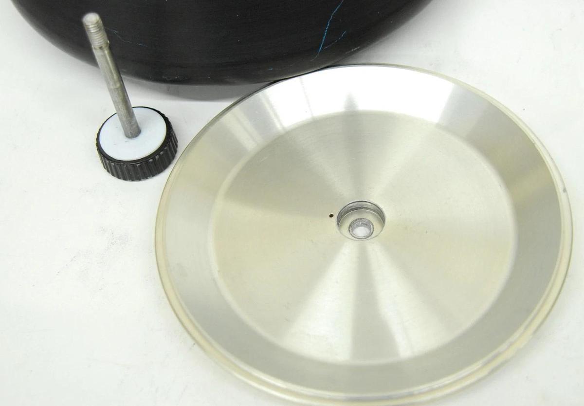 Used Beckman JA-10 Fixed-Angle Rotor W/ Lid (6 x 500 mL, 10,000 rpm)