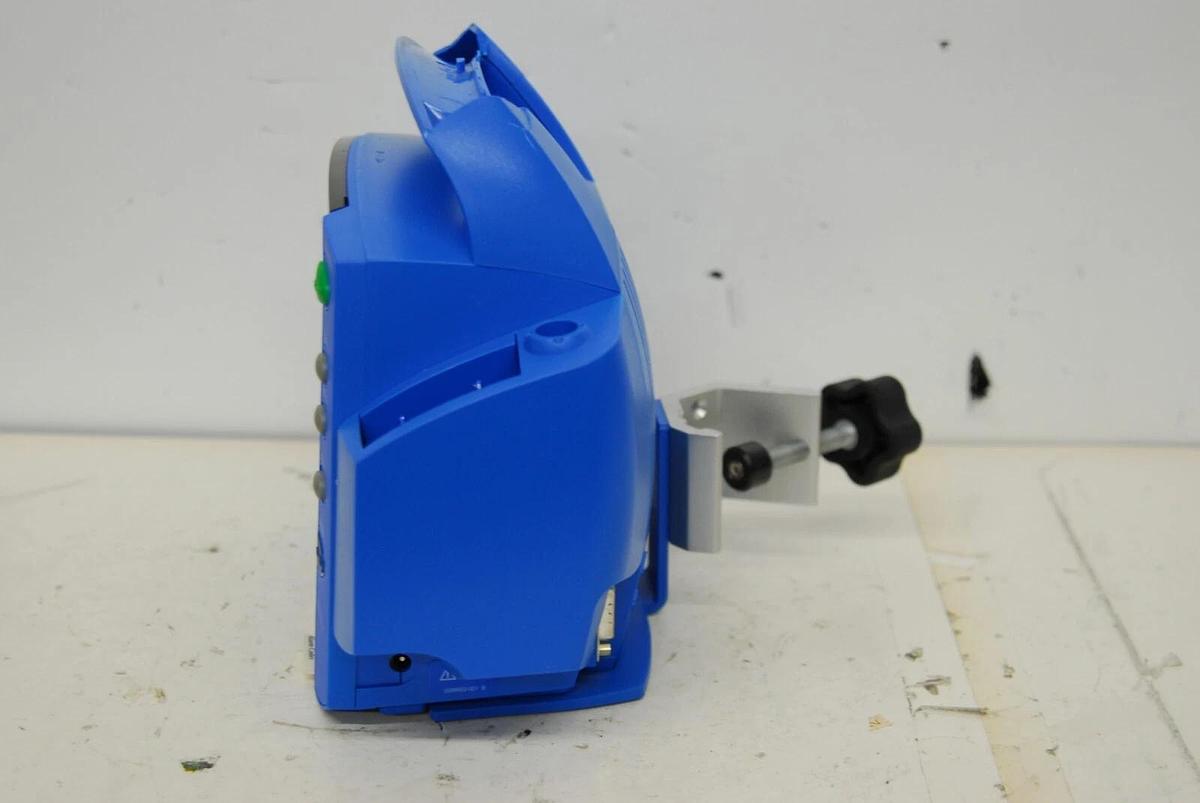 Used GE Dinamap ProCare 400 (DPC400NR) W/ Power Adapter- READ DESCRIPTION