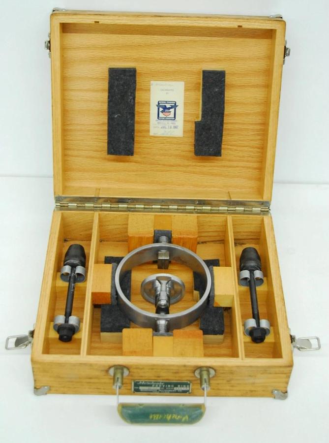 Used Morehouse 2000 LB Capacity Proving Ring W/ Case