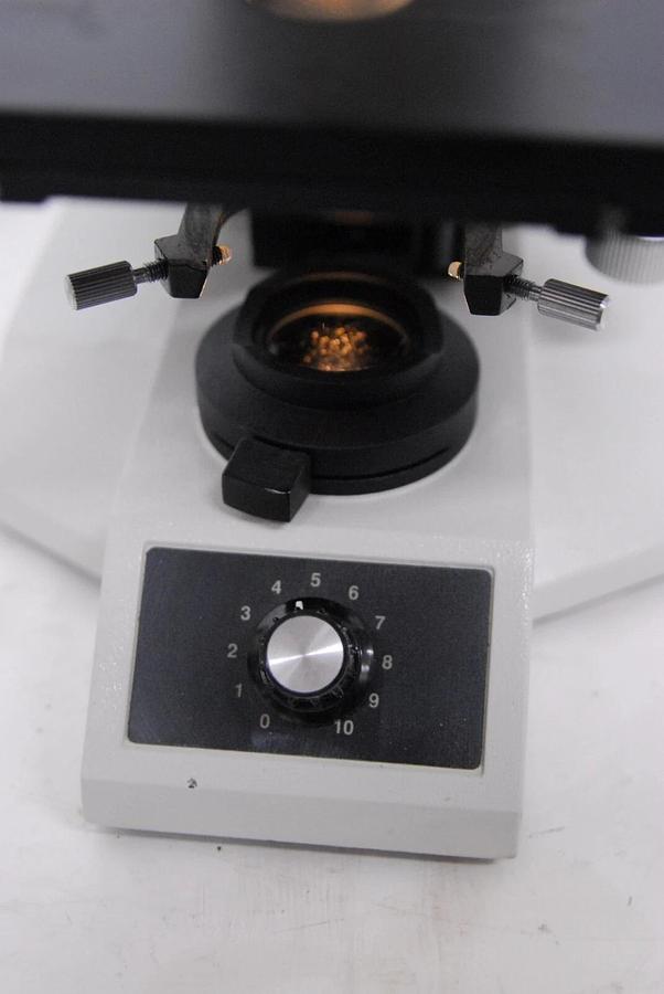 Used Leica ATC 2000 Microscope Body (498) W/ Stage
