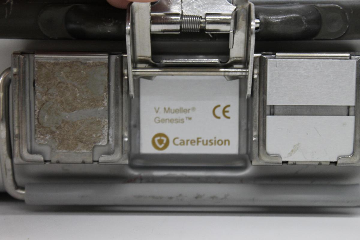 Used V. Mueller Genesis CD0-3B Sterilization Container 10x6x3 with both Filter Holders, Basket