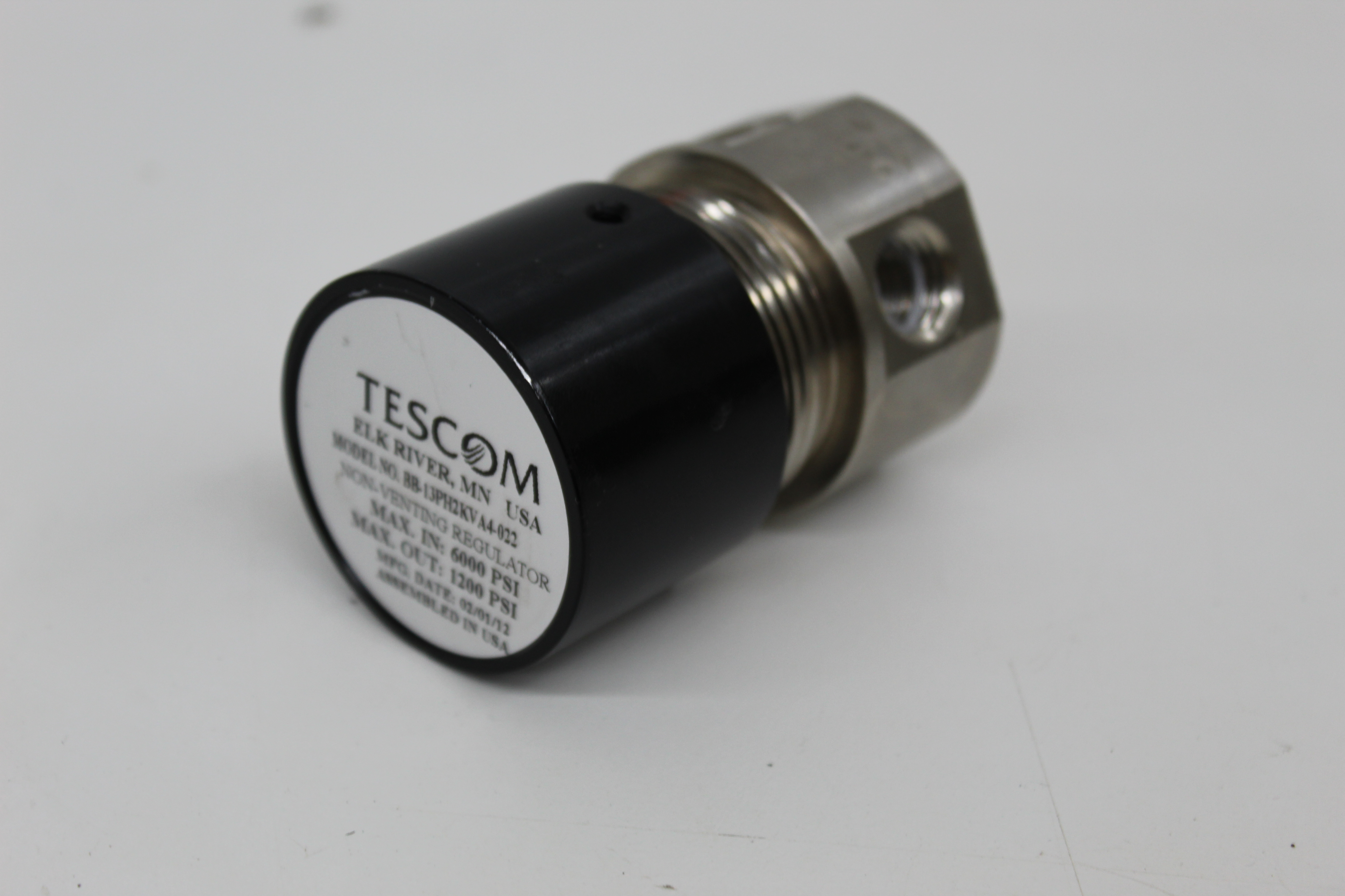 Used TESCOM BB-13PH2KVA4-022 High Pressure Gas Pressure Reducing Regulator