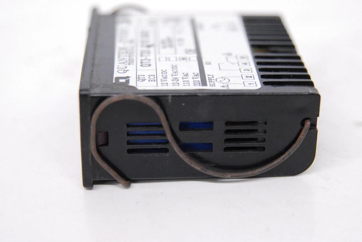 Used Quantem Every QT3-T33 J110 S401 Temperature Controller