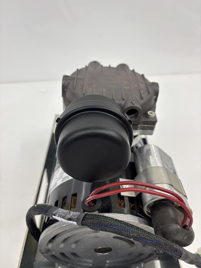 Used FASCO 7185-0085 185B1 Piston Pump w/ Vibration Isolator