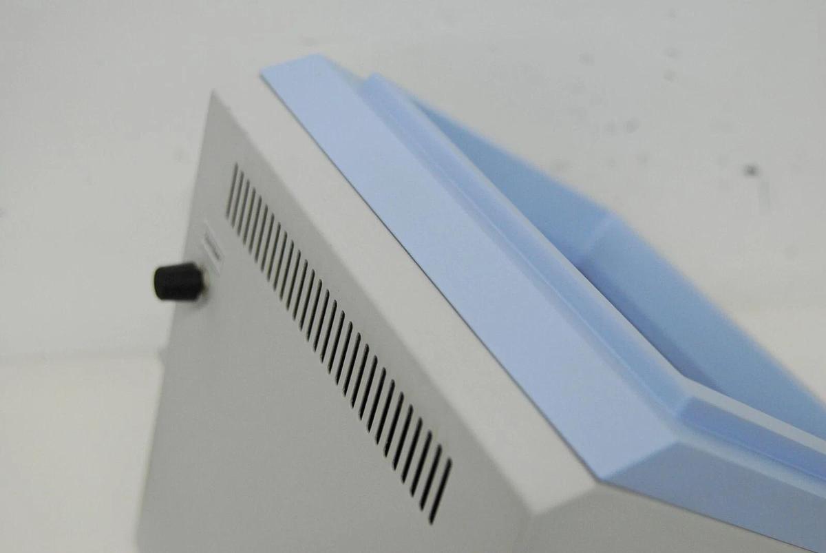 Used Perkin Elmer Wallac Wizard 1470 Gamma Counter - LCD Display W/ LCD Board RYS-A