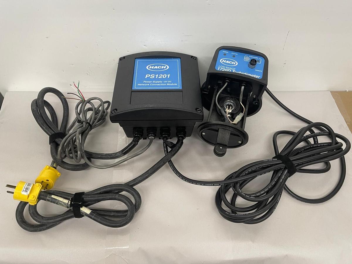 Used Hach 1720D 52000-60 Turbidmeter W/ 52010-60 Power Supply