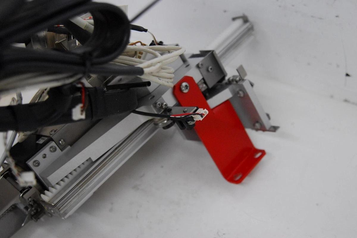 Used Philips PW2540 vrc Sample Changer - Robotic Grabber Head Assembly