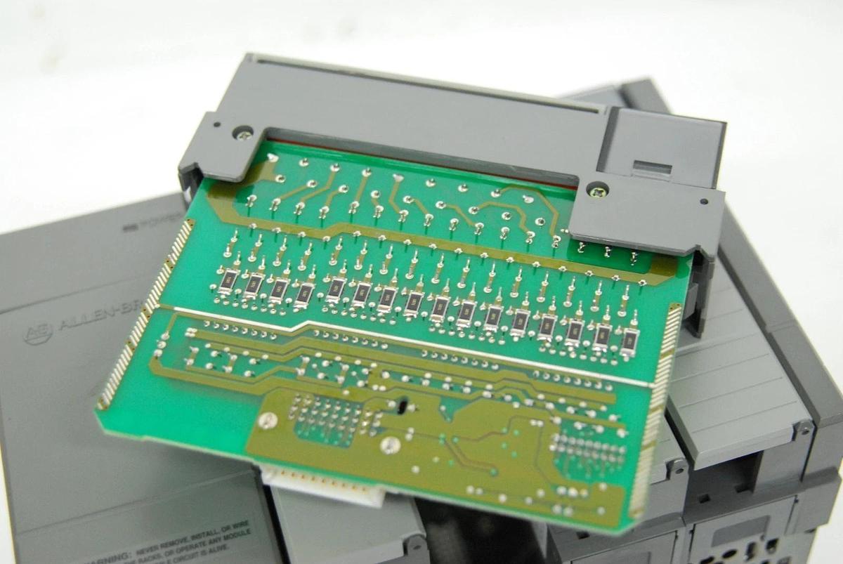 Used AB SLC 500 1746-A4 4-Slot Rack, 1747-L511 CPU, 1746-IA16, 1746-OW16, 1746-P1