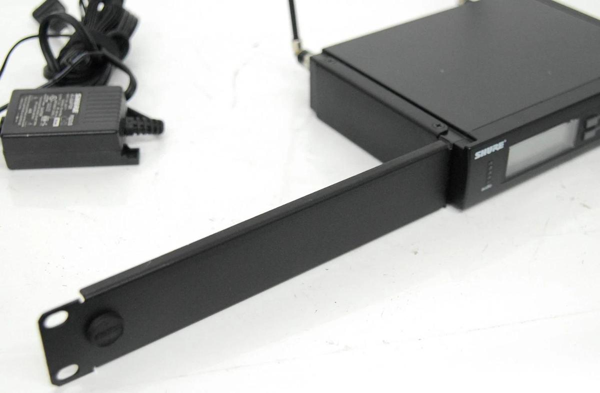 Used Shure SLX4-G4 470-494MHz Wireless Receiver W/ Power Adapter, Antennas, Rack Ears