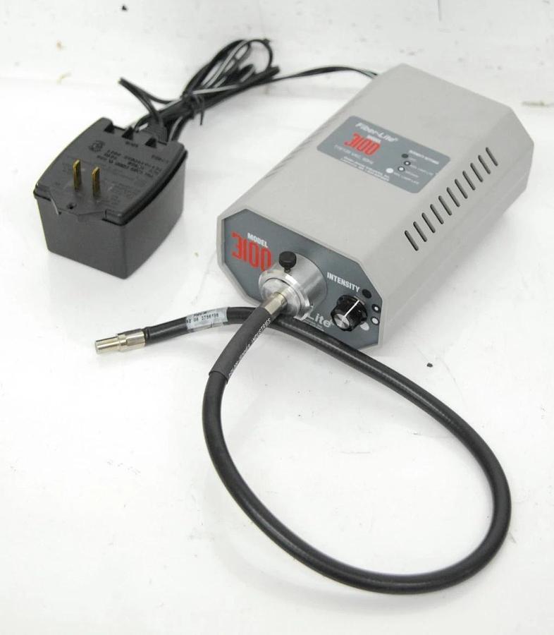Used Dolan Jenner 3100 Fiber-Lite W/ 002112007024 Flexible Fiber Optic Light Guide