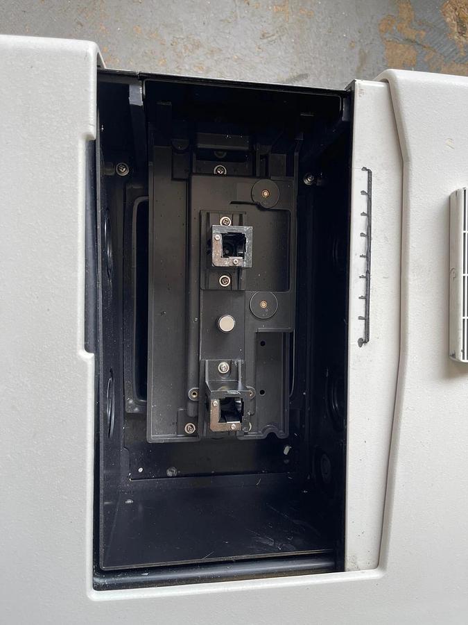 Used Shimadzu UV-2501PC UV-VIS Recording Spectrophotometer