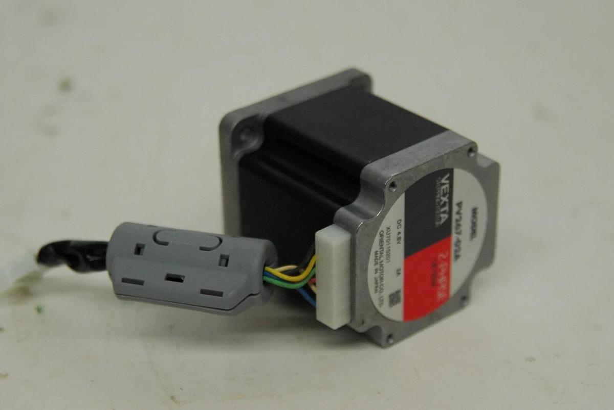 Used Oriental Motor PV267-02A 2-Phase Stepper Motor