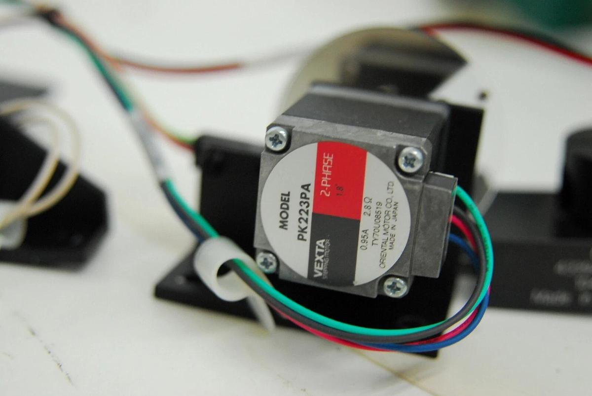 Used AB 4800 MALDI TOF/TOF - Lens, Filters, Mirrors, Mounts, Shutter and Filter Wheel