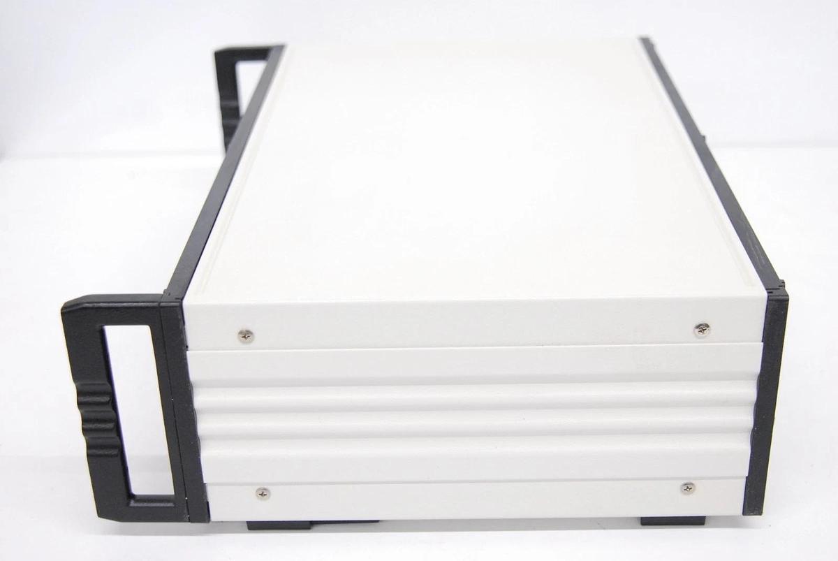 Used Polytec OFV-3001 Vibrometer Controller W/ Power Key - Powers On