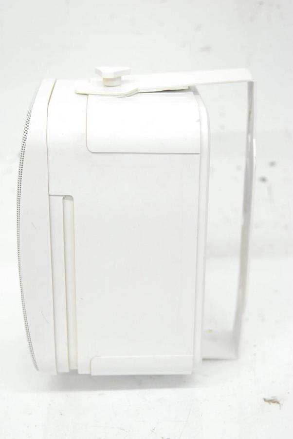 Used MCM Custom Audio 80-493 5.25 2Way Cabinet Speaker W/ Wall Mount