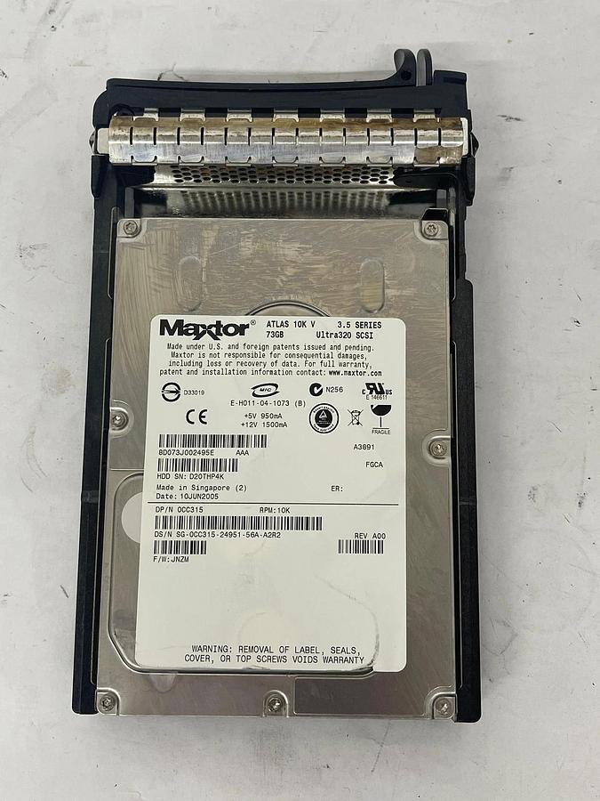 Used Maxtor Atlas OCC315 73GB Ultra320 SCSI 3.5 W/ Dell HD Tray (Y6939)