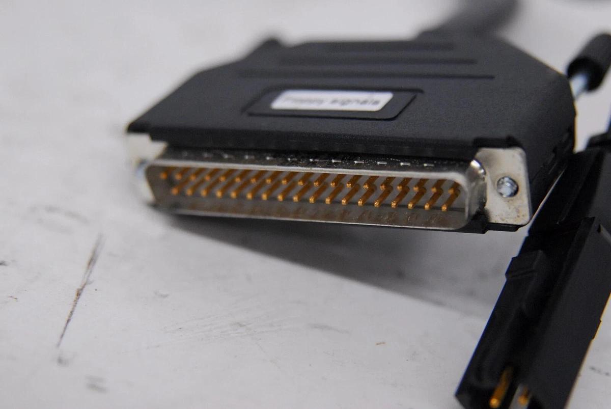 Used ABB 3HAC6157-1 Floppy Sign/Supply Cable