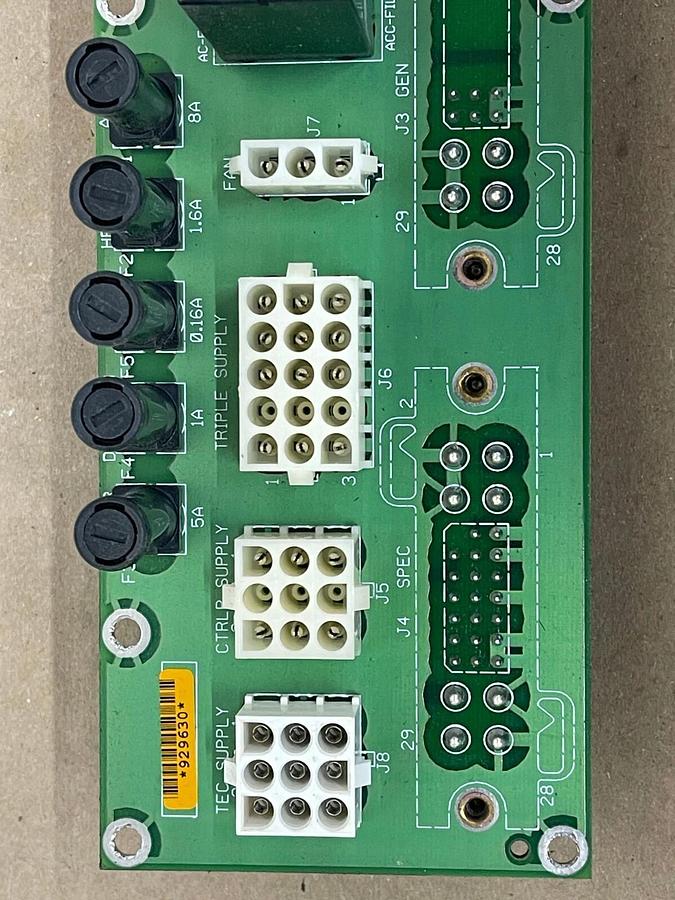 Used PerkinElmer N077-9054 AC Distribution W/ N037-0295 Plug