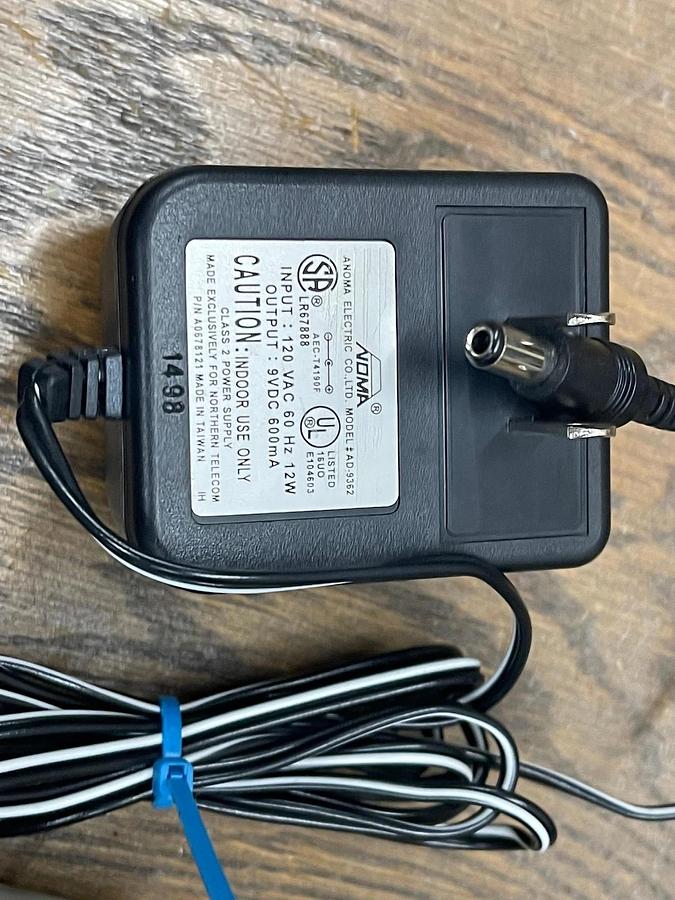 Used Nortel NA Fastrad English (2x NT8B80AAAB, 1x NT8B80AR-93) - Lot of 3