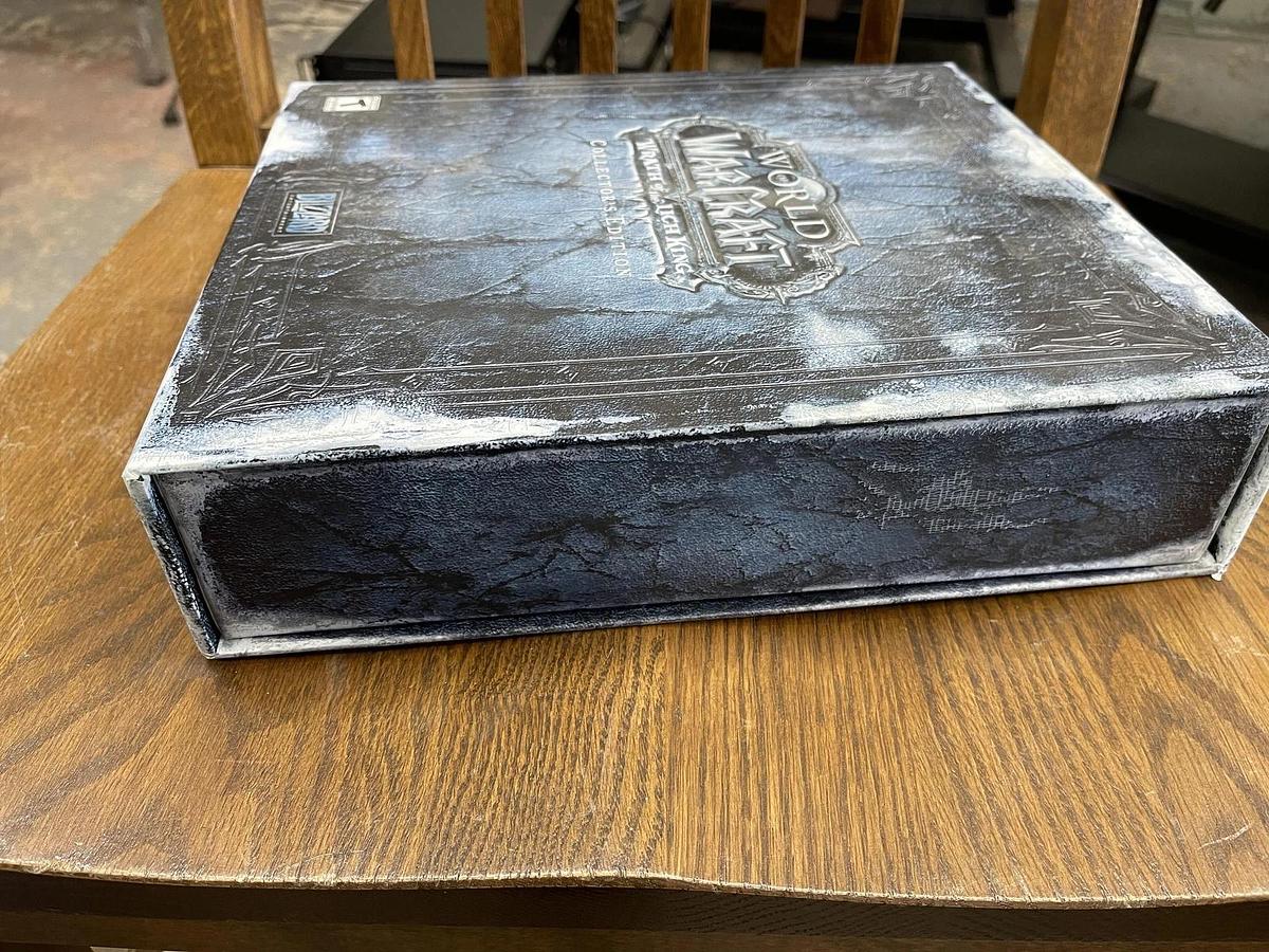 Used 2 World of Warcraft Collector's Edition Pandaria, Lich King (Incomplete)
