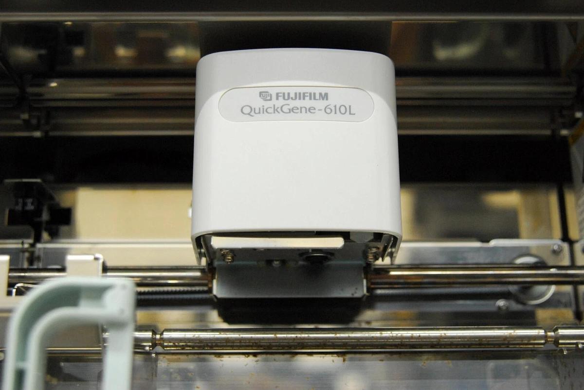 Used FUJIFILM Kurabo PA03384-B035 QuickGene-610L Nucleic Acid Isolation System