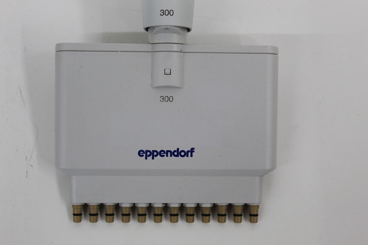 Used Eppendorf Research Pro 300 Pipette 20-300 uL