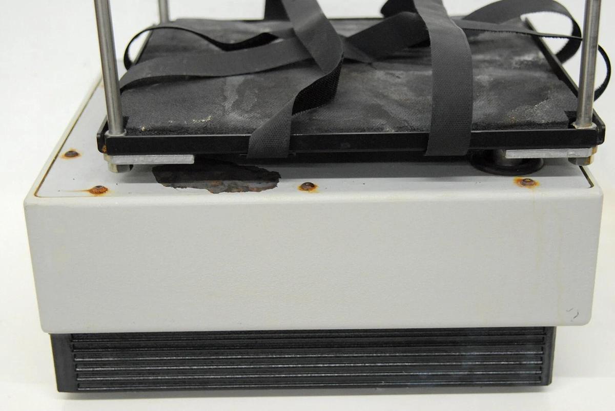 Used Illumina Henry Troemner 945190 High Speed Microplate Shaker