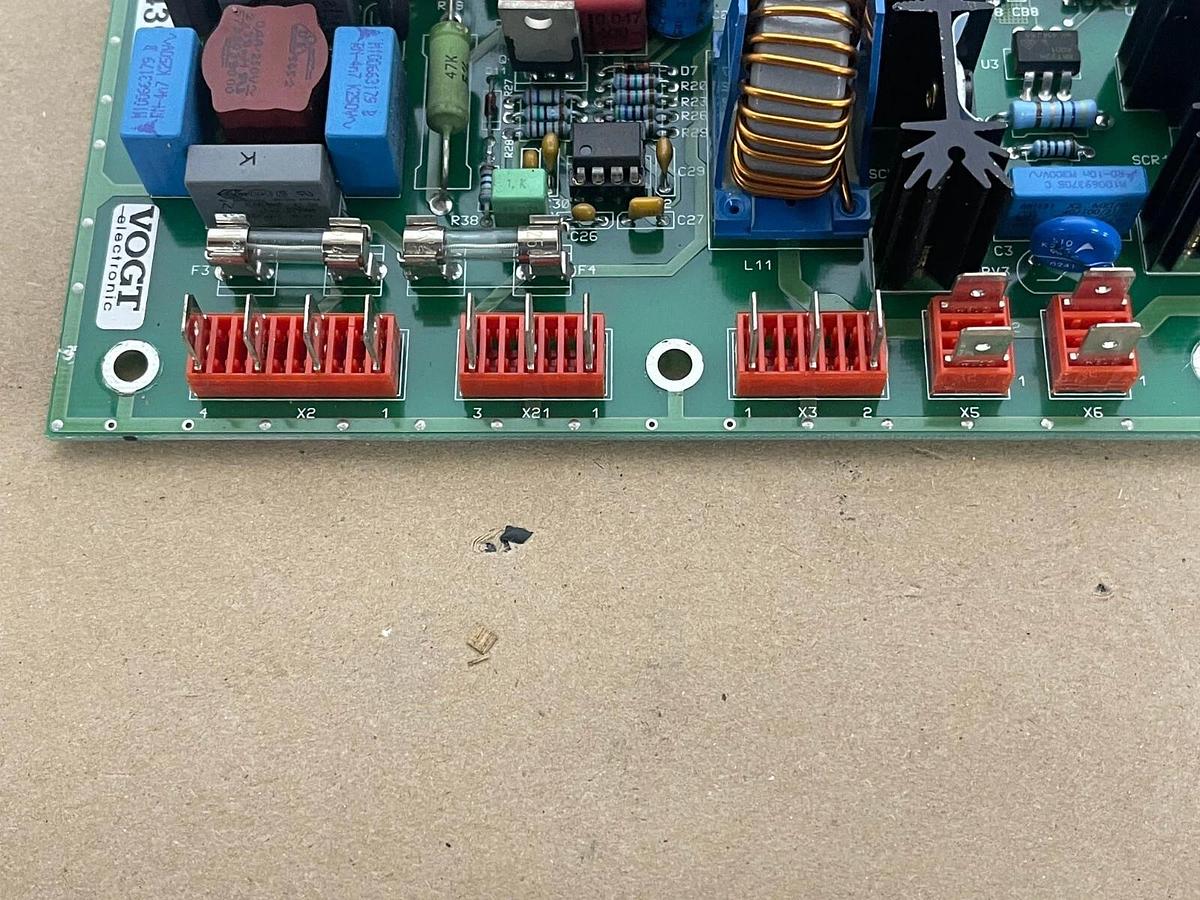 Used VOGT Electronic 50072439 Main Board (Kendro HERacell 150 Incubator)