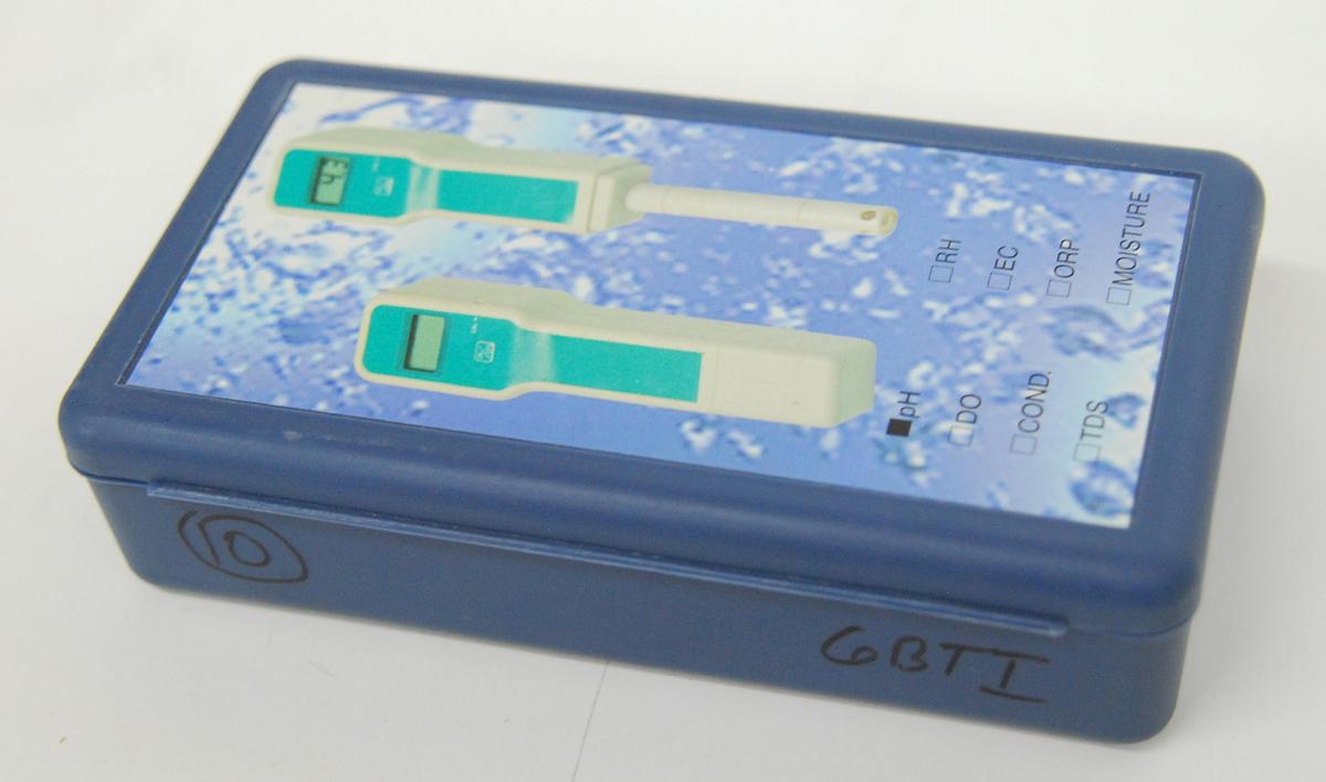Used General PH501 Digital Pocket pH Meter