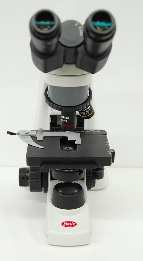 Used Motic BA210LED Binocular Microscope W/ EF-N Plan 4/10 Objectives