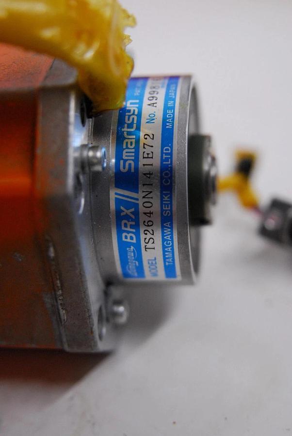 Used ABB 3HAB5890-1 PS 60/4-71-P-LSS-3979 Servo Motor with Encoder