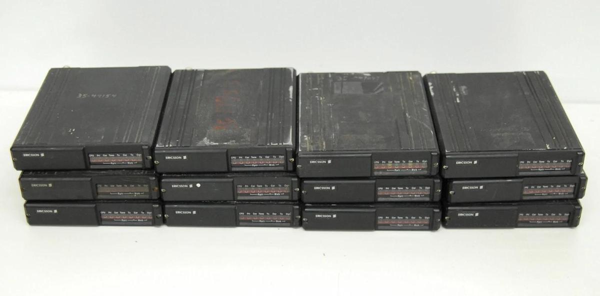 Used Pyramid SVR-200MA LRUSVR-200MA 850-870MHz UHF Vehicular Repeater Transceiver