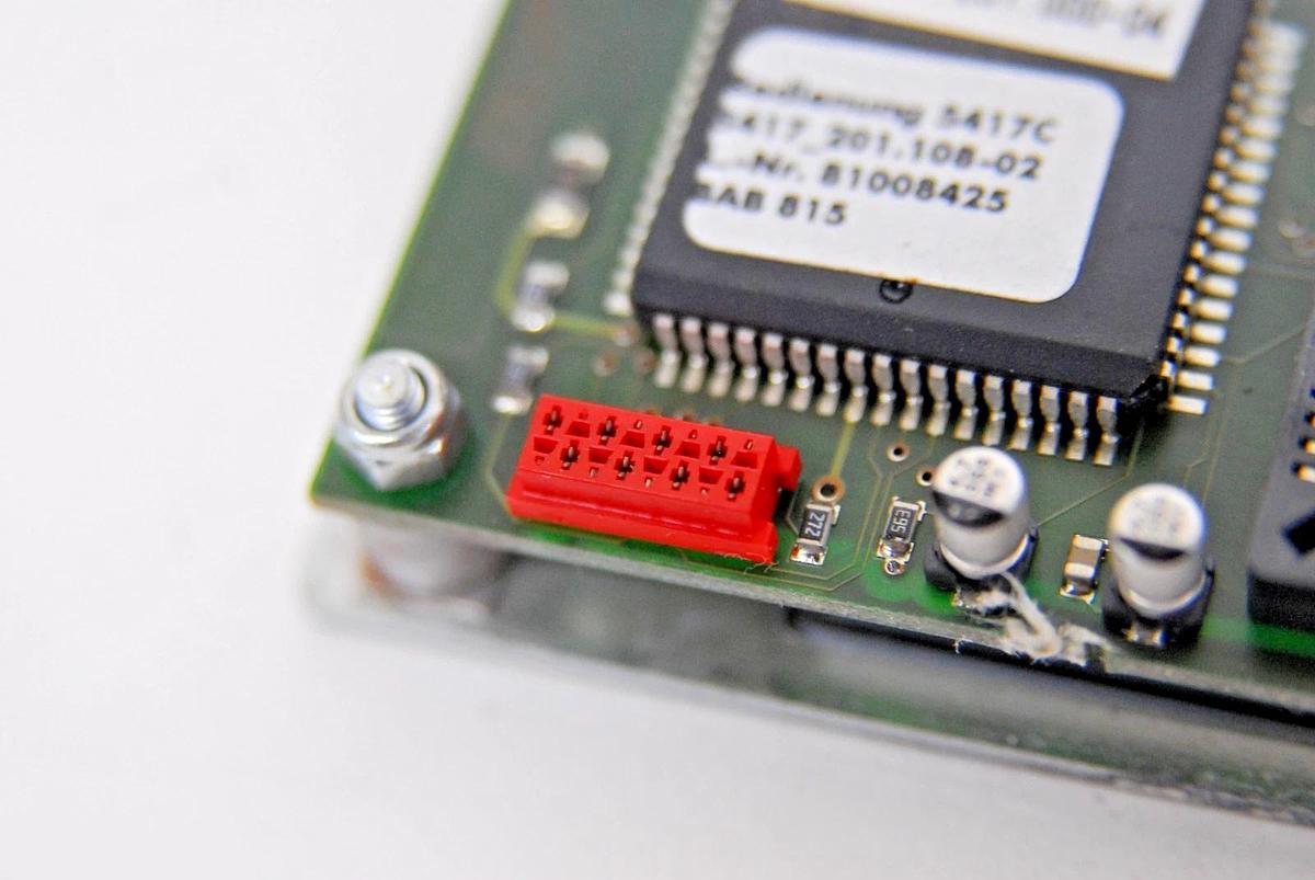 Used Eppendorf 5417 201.108-02 201.000-04 81008425 Control/Display Board (5417C)