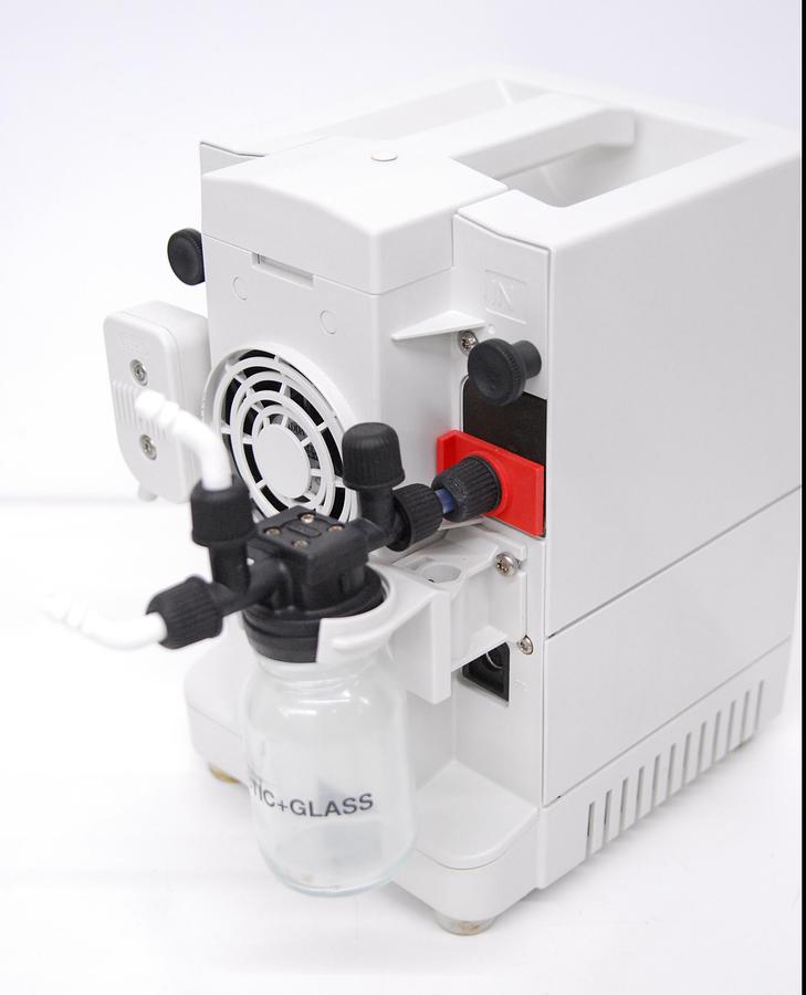 Used Buchi V-100 Vacuum Pump