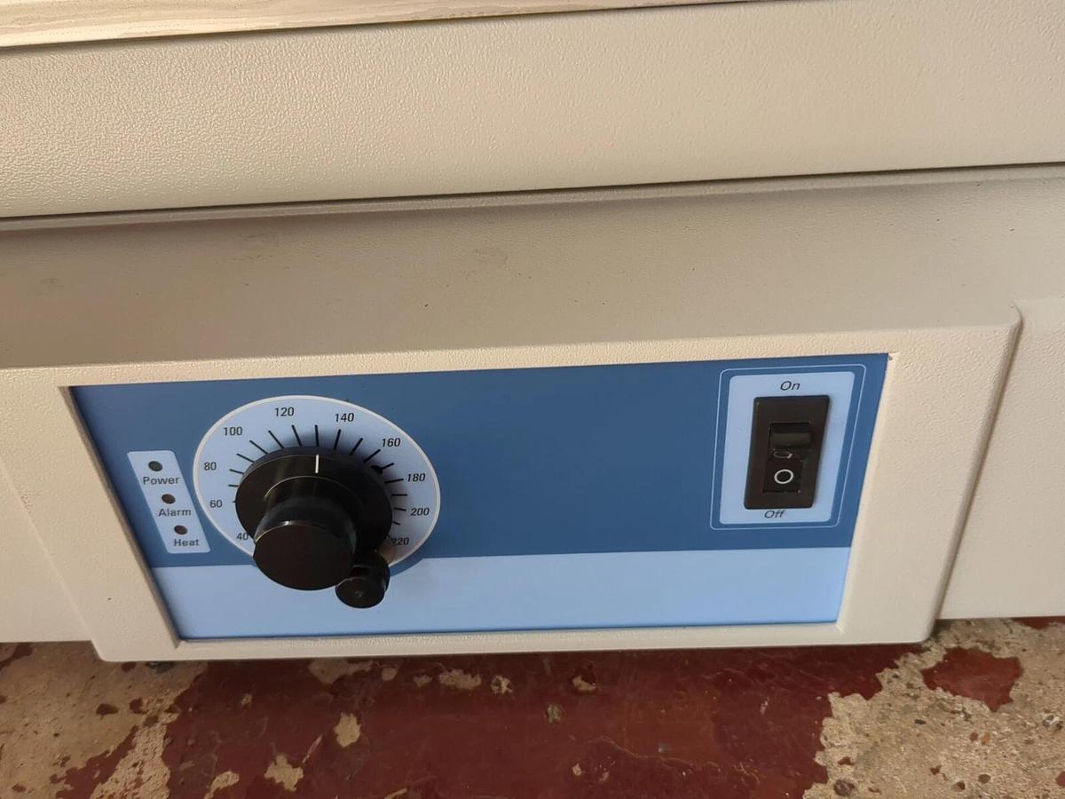 Used Thermo Scientific Precision OV602G, PR305165G Gravity Oven 5CF - TESTED